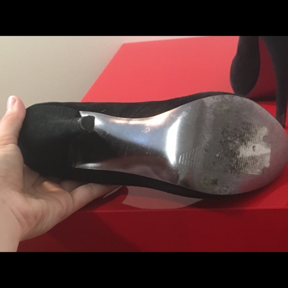 Steve Madden Black Suede Pumps - Picture 6 of 8